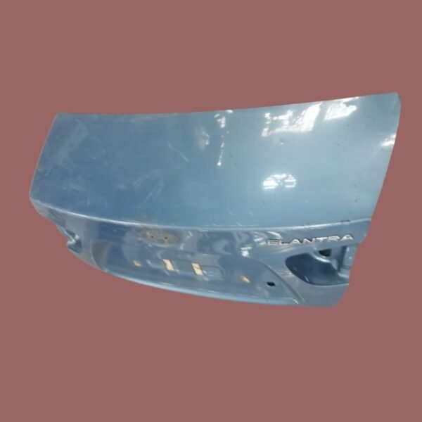 Hyundai Elantra Boot Lid