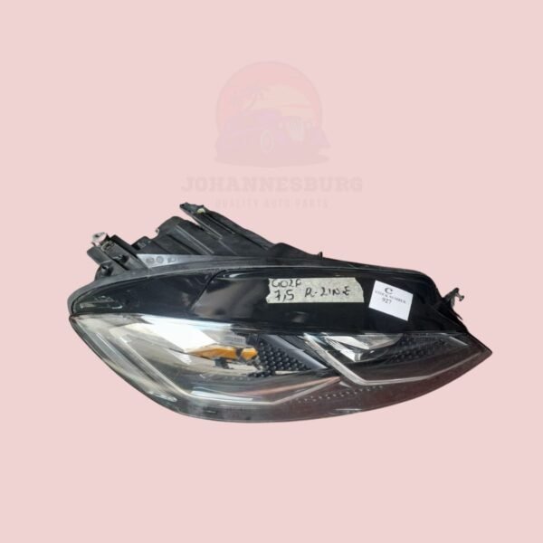 Golf 7.5 TSI Headlight